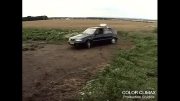 Nagy Dudájú tini pina az oktatóval dug Thumb