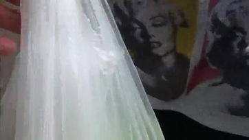 Francia afroamerikai bige imádja a óriás fehér pélót Thumb