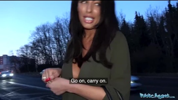 Ava Koxxx extrém torokszex cumija és szexe Thumb