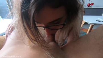 Spanyol kiscsaj cumizza a pélót Thumb