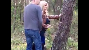 Rapid dugás az erdőben Thumb