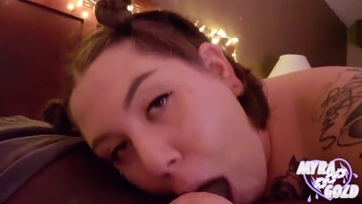 Husis terhes milf mindkettő pinája kutya pózban szanaszét kefélve Thumb