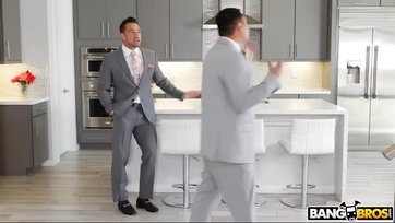 Ava Addams a baszatlan milf menyasszony Thumb