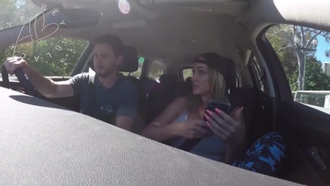 Aubrey Black az uberes pali farkát szopta Thumb