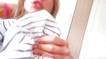 Fiatal mostoha anya segített elmenni két alkalommal egymás után Thumb