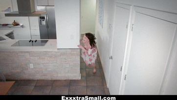 Vaskos cerka a pöttöm suna passzentos nunájában Thumb