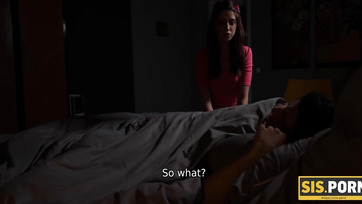 Bekúszott este a mostoha fivére ágyába a kedves kisdudájú lány Thumb