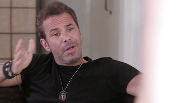 Apák napján szívja a faterja nagy merev fütyijét Thumb