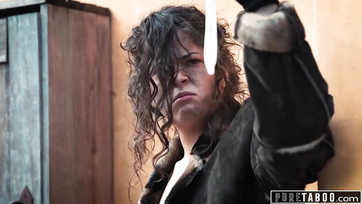 Sokáig ellenállt a kísértésnek de majd csak szétdugta a vadidegen ribancot Thumb