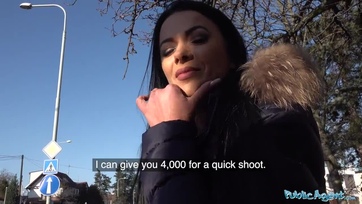 Becserkészték az utcán a plasztikázott cicis budapesti cicát és egy kis zöldhasúért megdöngették a punciját Thumb