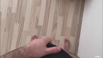 Miután megcibálta a szeximádó mostoha tesója répáját még keményen meg is ugrándozta azt a tini csajszi Thumb