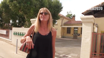 Összevissza kúrták a fiatal faszik a picsa nagyika testékszeres pináját Thumb