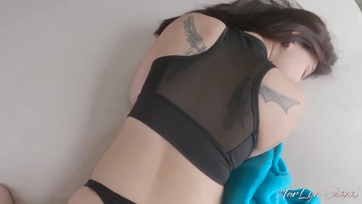 Álló dákóval vertem fel a szexis kis ribancomat és összevissza élveztem a hamvas puncikáját Thumb