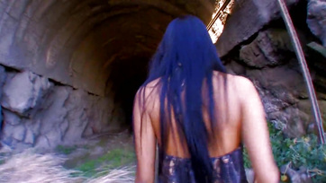 Koreai szuka kívánja a szűköcske seggébe miután szénné baszták a pinácskáját Thumb