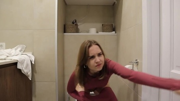 Elcsábította a felajzott pasi a 18 éves szeretőjét és szét reszelte a kis segglyukát Thumb