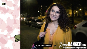 Megcsócsálta és megtúrta a tinderen levadászott hatalmas mellű ribit Thumb