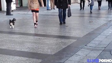 Hazasétált a kívánnivaló sztyuárdesz sunci a tökös csávóval egy nagyot kettyinteni Thumb