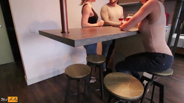 Fehérjével a szájukban nyelveznek a fehérmájú cafkák miután durván megdugták őket Thumb