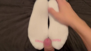 Elcsábította a neveltkölykét a giganagy seggével a kiszakadt legging-jében Thumb