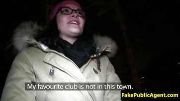 Egy kis zöldhasúért boldogan cumizott és kefélt a magyarországi tini bula Thumb