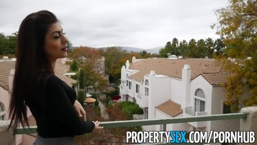 Megfarkalta a szexi ingatlanos spinét a fószer annak dacára hogy van szajhája Thumb