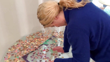 A mostoha anyucim előkapta a dudáit és kuncsorgott hogy dugjam meg Thumb