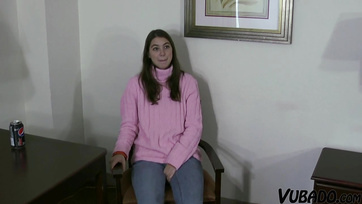 A borostás nunusával ült bele az öreg anonym ügynök szerszámába Thumb