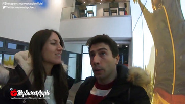 A vadóc házaspár a bevásárolóközpont öltözőkabinjában dugott egy jót Thumb