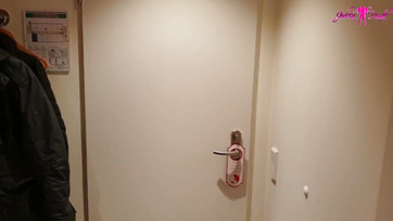 A szőke anyácska a szaunázás után megengedte a csoki neveltkölykének hogy megkúrja Thumb