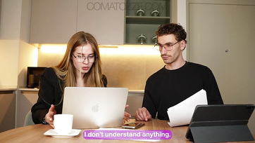 A jókora mellekkel rendelkező fiatal titkárlány készséggel befogadta a góréja falloszát Thumb