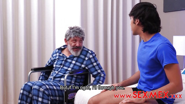 A pasija mellett kellett meglovagolnia a jóképű fiatal csávó farkát a dúskeblű milf nőcinek Thumb