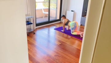 Ágaskodó répával esett neki a nagy popójú japán nőjének és precízen megzabálta a nunikáját Thumb