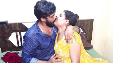 Mindegyik kefélésüket videóra veszi és feltölti az internetre a virgonc iráni szerelmespár Thumb