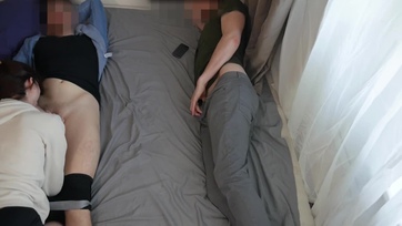 Miután a kéjenc csajom leszopta a legjobb spanomat, felcsücsült az acélos cerkámra Thumb